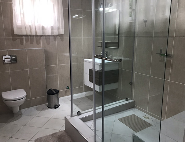 20_alt Room Description